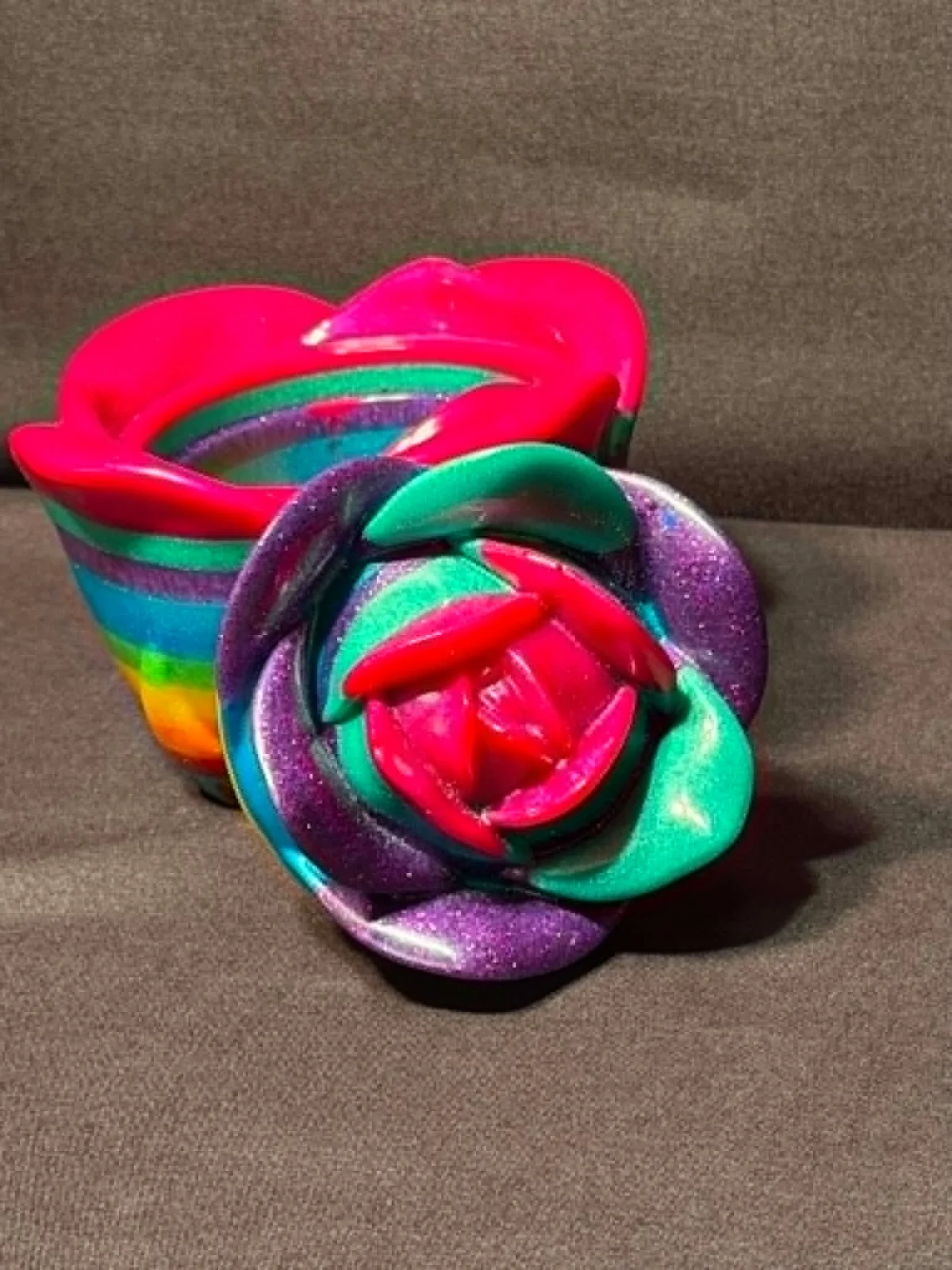 Rainbow Rose Box with Glitter Lid